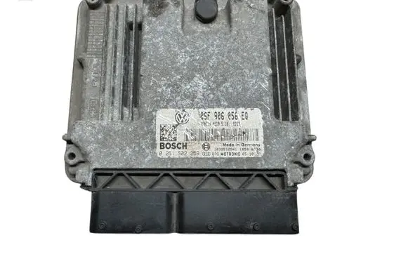 Skoda Octavia Mk2 (1Z) Engine control unit/module ECU 06F906056EQ 1039S12941 0261S02259