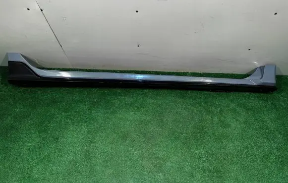 Honda Civic X Front sill (body part) 71800-TGG-A500-51
