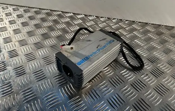 Volkswagen Sharan Voltage converter/converter module PP402 WAECO WAECOPP402
