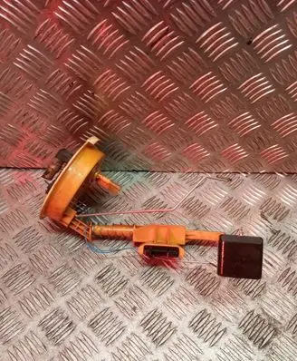 BMW 1 E81 E87 Fuel level sensor 7190944