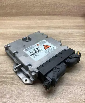 Nissan X-Trail T30 Engine control unit/module ECU 23710EQ402 2758002954
