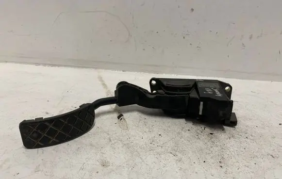 Skoda Octavia Mk1 (1U) Accelerator throttle pedal 1J2721503 0281002346 081202671YB3