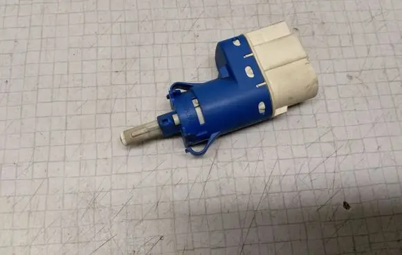 Ford Fiesta Brake pedal sensor switch 3M5T9C872AB