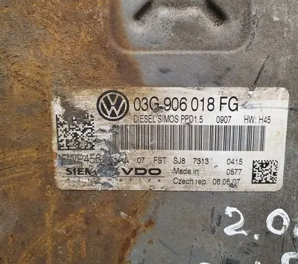 Volkswagen PASSAT B5.5 Engine control unit/module 03G906018FG 5WP456 TSJ87313