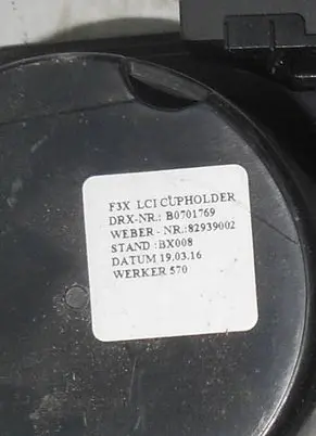 BMW 3 F30 F35 F31 Cup holder front B0701769 82939002