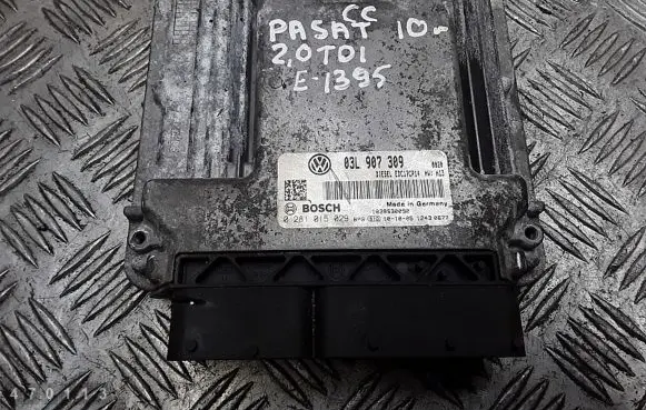 Volkswagen PASSAT CC Engine control unit/module 03L907309 0281015029