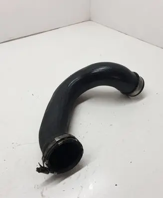 Mercedes-Benz ML W164 Intercooler hose/pipe A2215281082