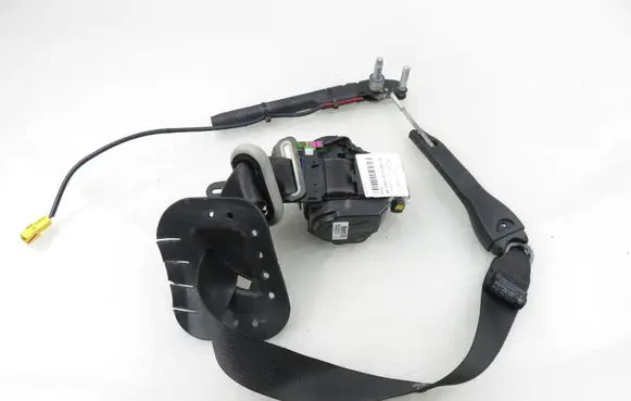 Chevrolet Captiva Front seatbelt 20919346 95473466