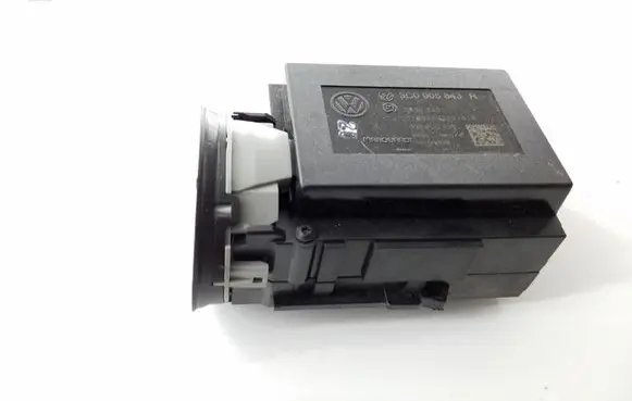 Volkswagen PASSAT B6 Ignition lock 3C0905843R