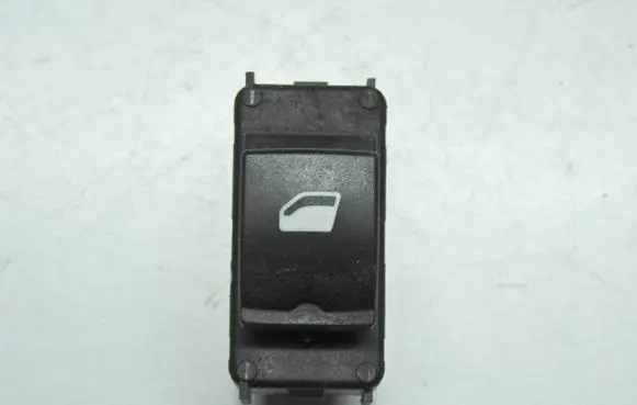 Citroen DS3 Electric window control switch 96657927ZD