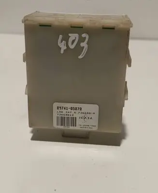 Toyota Avensis T250 Door control unit/module 8974105070 736680A