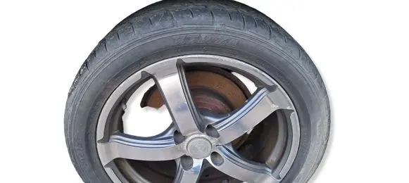 Peugeot 406 R17 alloy rim 
