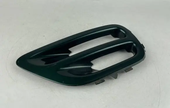 Subaru Legacy Front fog light trim/grill 57731AG030