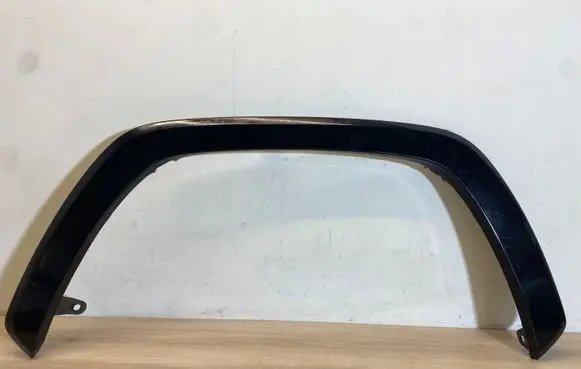 Toyota RAV 4 (XA50) Fender trim (molding) 7560242170