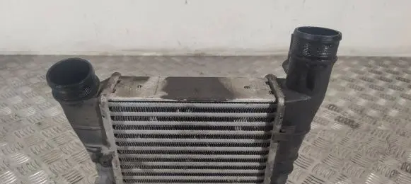 Audi A4 S4 B7 8E 8H Intercooler radiator 3229440