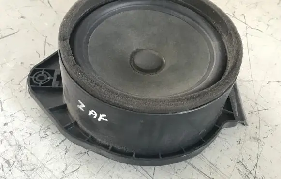 Opel Zafira C Front door speaker 13375679 13283799
