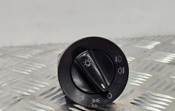 Volkswagen Sharan Light switch 1C0941531A 04052031 AC1K30916