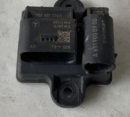 Mercedes-Benz Sprinter W906 Glow plug pre-heat relay A6519000900