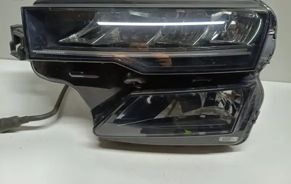 Skoda Karoq Headlight/headlamp 57B941009