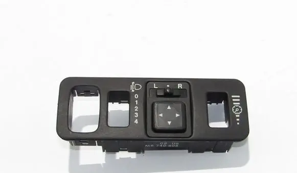 Wing mirror switch