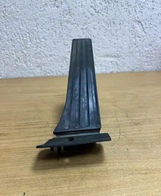 BMW X5 E70 Accelerator throttle pedal 25916010 D9525