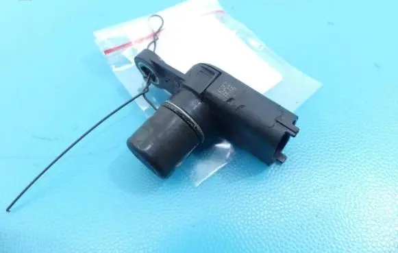 Camshaft position sensor