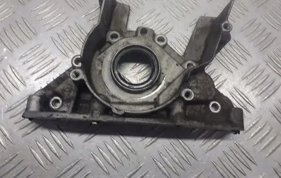 Volkswagen PASSAT B6 Timing belt guard (cover) 038103153G