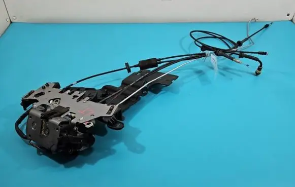 Chrysler Voyager Rear door lock IMPRK1439745