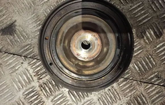 Peugeot 307 Crankshaft gear 