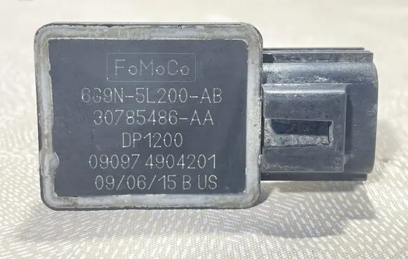 Volvo S80 Exhaust gas pressure sensor 6G9N5L200AB 30785486AA 090974904201