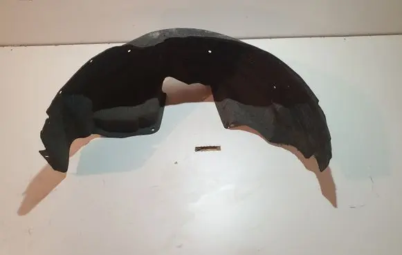 BMW 1 E81 E87 Rear arch fender liner splash guards