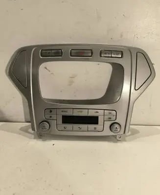 Ford Mondeo MK IV Climate control unit 7S7T18C612AH 0259A