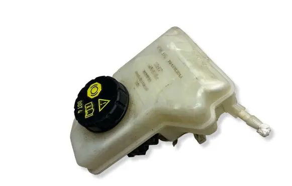 Volkswagen Polo VI Brake fluid reservoir 2Q1611301