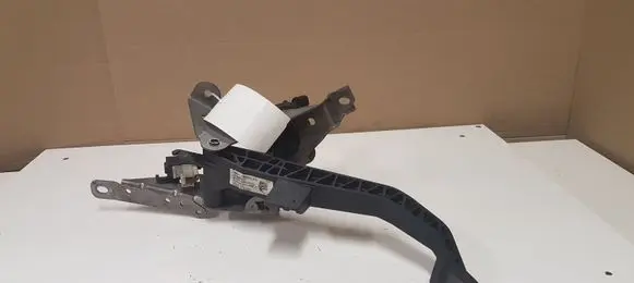Clutch pedal