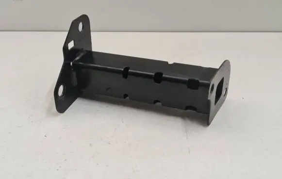 Renault Captur II Front bumper shock/impact absorber 561108011R