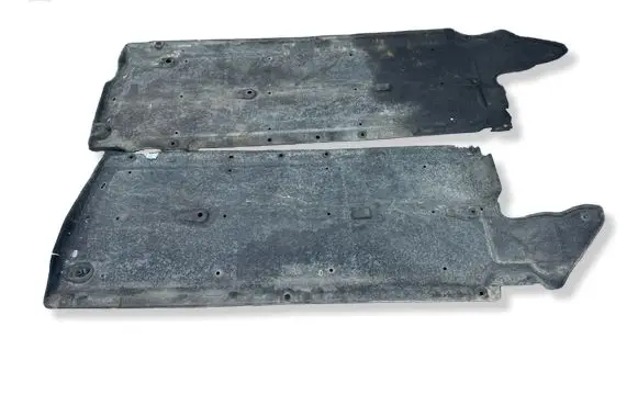 Hyundai Ioniq Center/middle under tray cover 