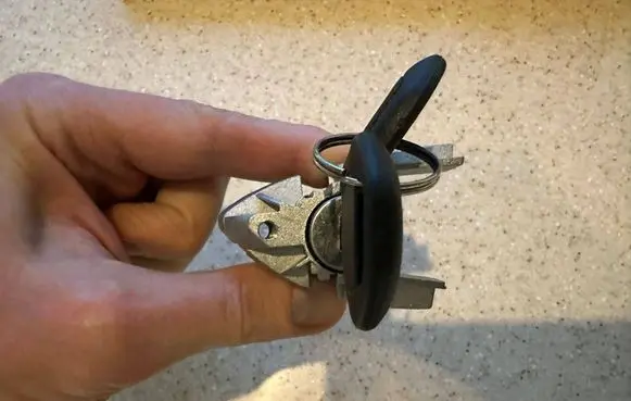 BMW X5 E53 Front door lock (next to the handle) 