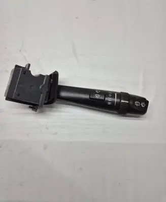 Volvo V70 Wiper control stalk 30768101