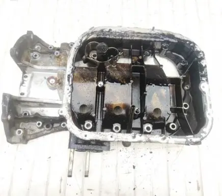 Toyota Corolla E120 E130 Oil sump