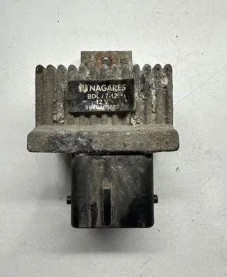 Peugeot 207 Glow plug pre-heat relay 9640469680