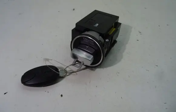 Volkswagen PASSAT B6 Ignition lock 3C0905843N