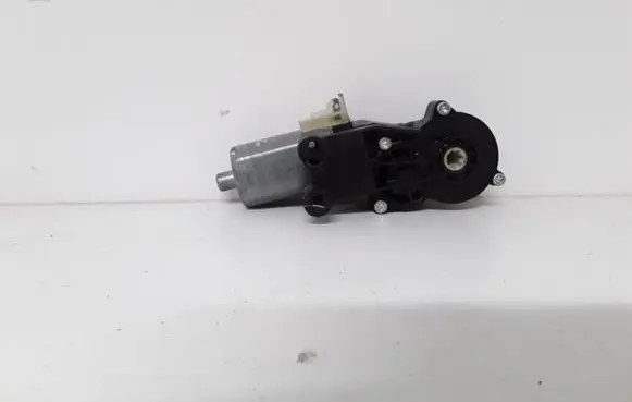 Mercedes-Benz GL X164 Seat adjustment motor 390203211