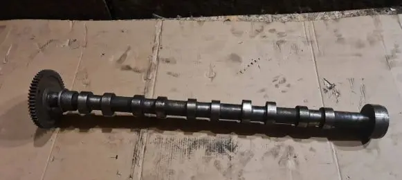 Volvo V70 Camshaft 30777262