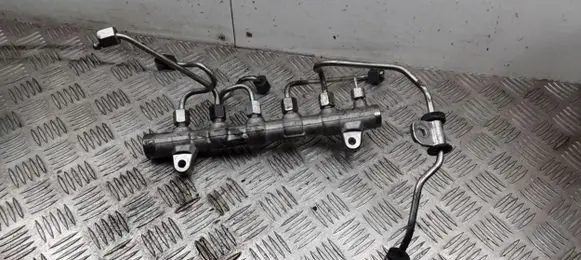 Fuel main line pipe