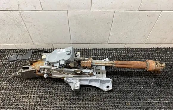 Volvo V40 Cross country Steering wheel axle set P31340956