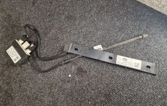Land Rover Discovery 5 Tailgate/trunk control unit/module HY3214E112AB HY3214E112 GK6214E108AB