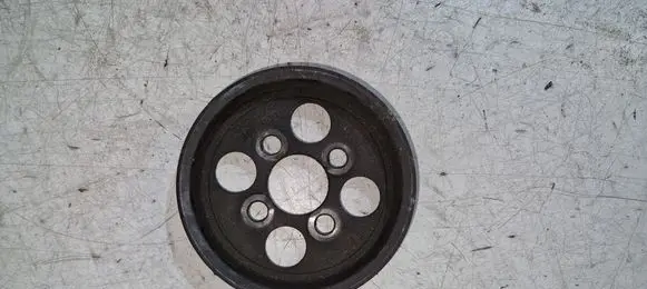 Volvo XC70 Power steering pump pulley 30731821
