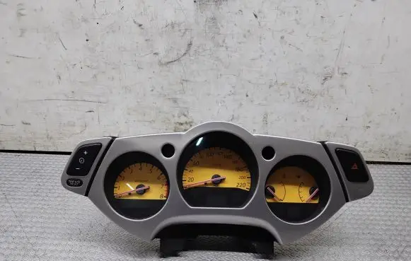 Nissan Murano Z50 Speedometer (instrument cluster) 68240CA000