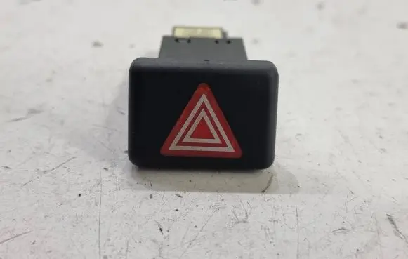 Audi A4 S4 B7 8E 8H Hazard light switch 8E0941509 B6WL