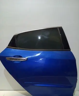 Honda Civic X Rear door